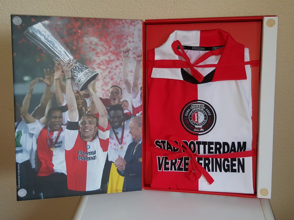 jongen Verslagen Uitsluiten Feyenoord 2002 winnaar UEFA CUP - Officieel Limited Edition - Catawiki