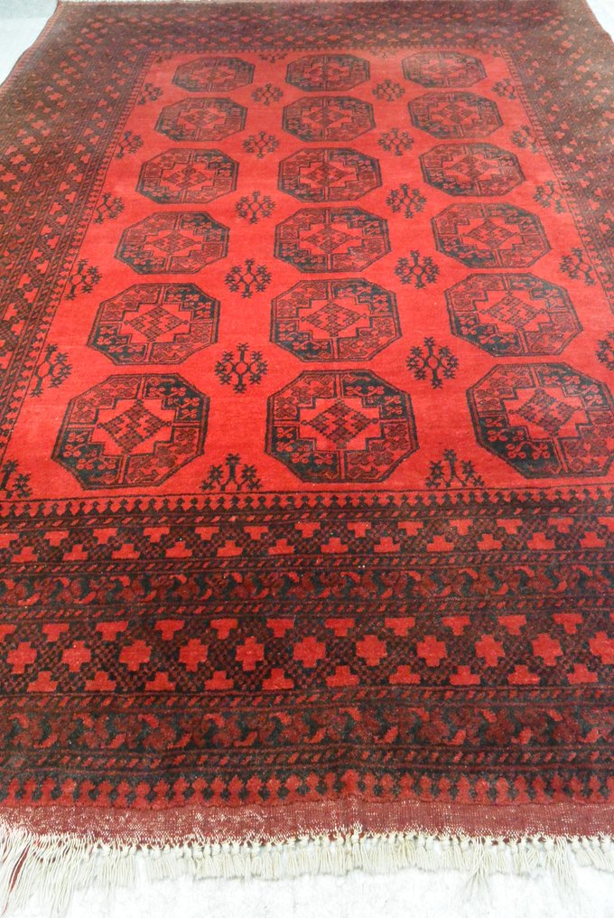 oosters tapijt, Afghaans, 'Olifantenvoeten', 302 x Catawiki