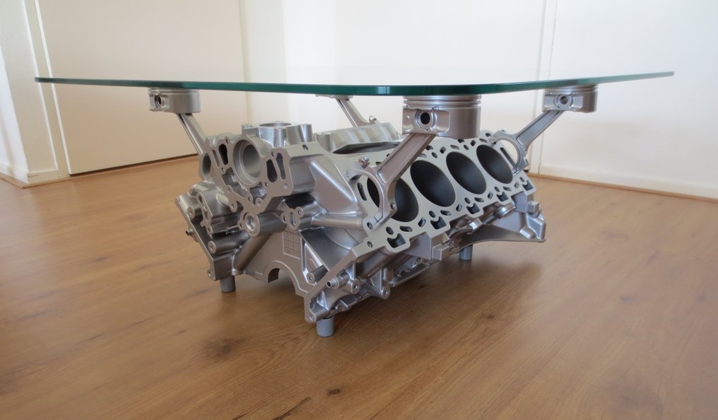 Lang Horzel bon Jaguar V8 Motorblok Salontafel - 80 x 80 x 35 cm - Catawiki