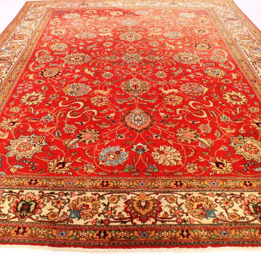 Blaze Gluren Uittrekken Handgeknoopt Perzisch tapijt Tabriz met dierenmotieven, 300 - Catawiki