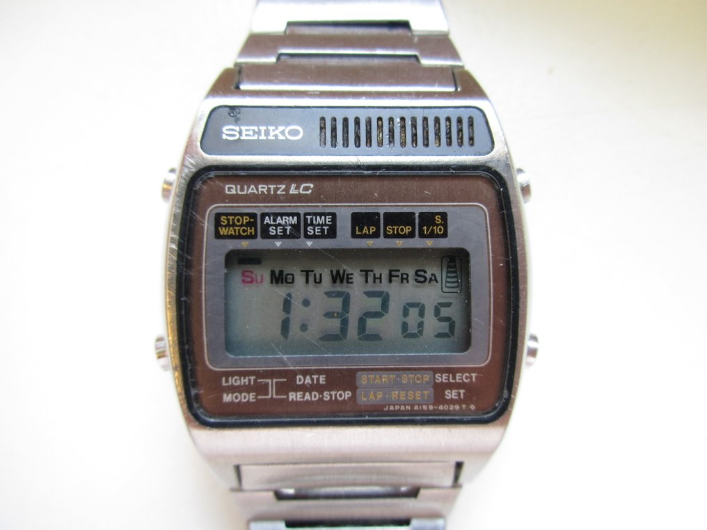 Seiko A159 – LCD alarm – men's wristwatch -1980s - Catawiki