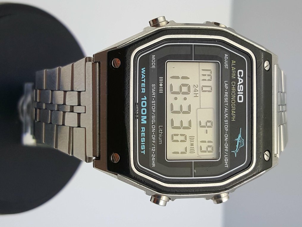 Casio Marlin W-450 – LCD watch – Japan, 1980s - Catawiki