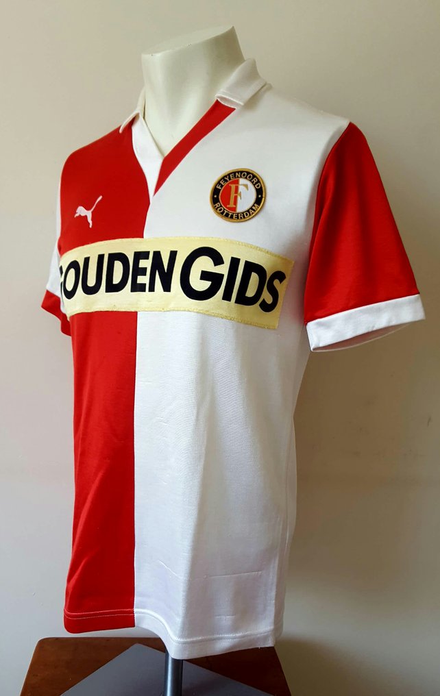 Schildknaap lavendel spanning 1983-1984 Origineel Feyenoord Shirt - Catawiki