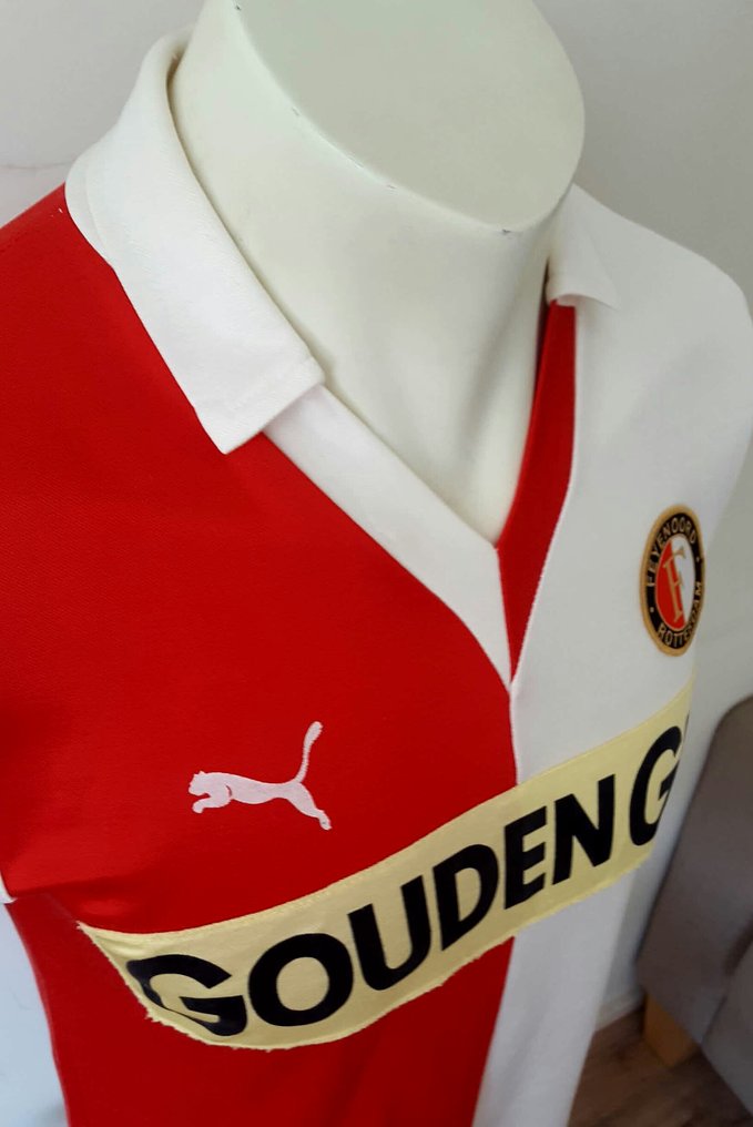 Schildknaap lavendel spanning 1983-1984 Origineel Feyenoord Shirt - Catawiki