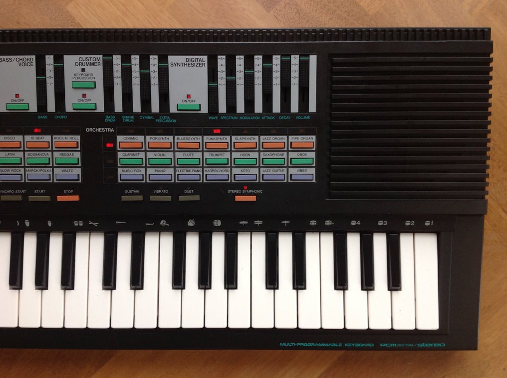 Yamaha PSS570 Digital FM Synth Keyboardsynthesizer Japan