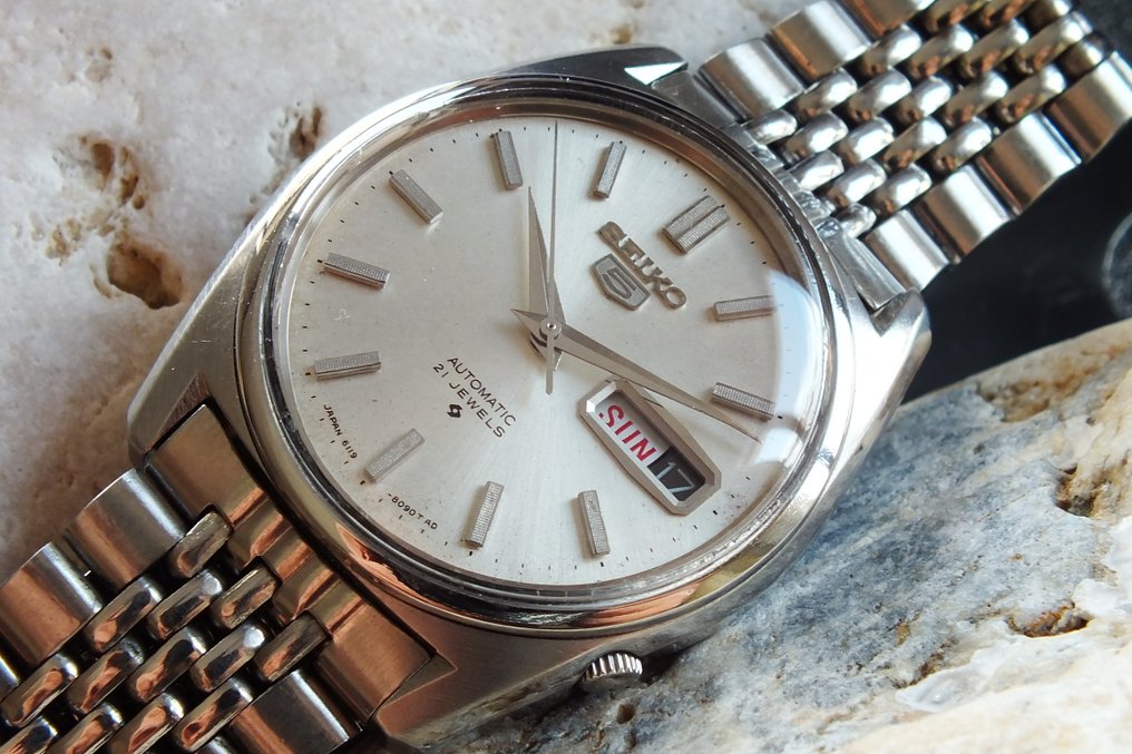 SEIKO 5 (6119-8093) Men's Automatic Watch- Vintage Year - Catawiki