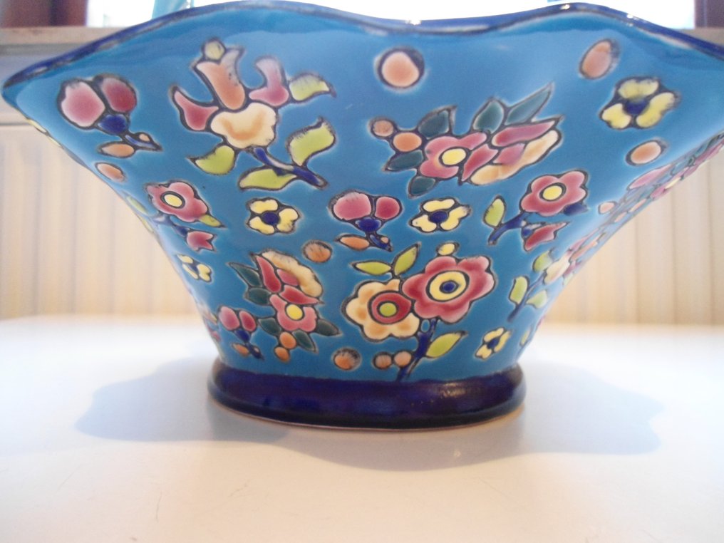 Emaux de Longwy large basket Catawiki