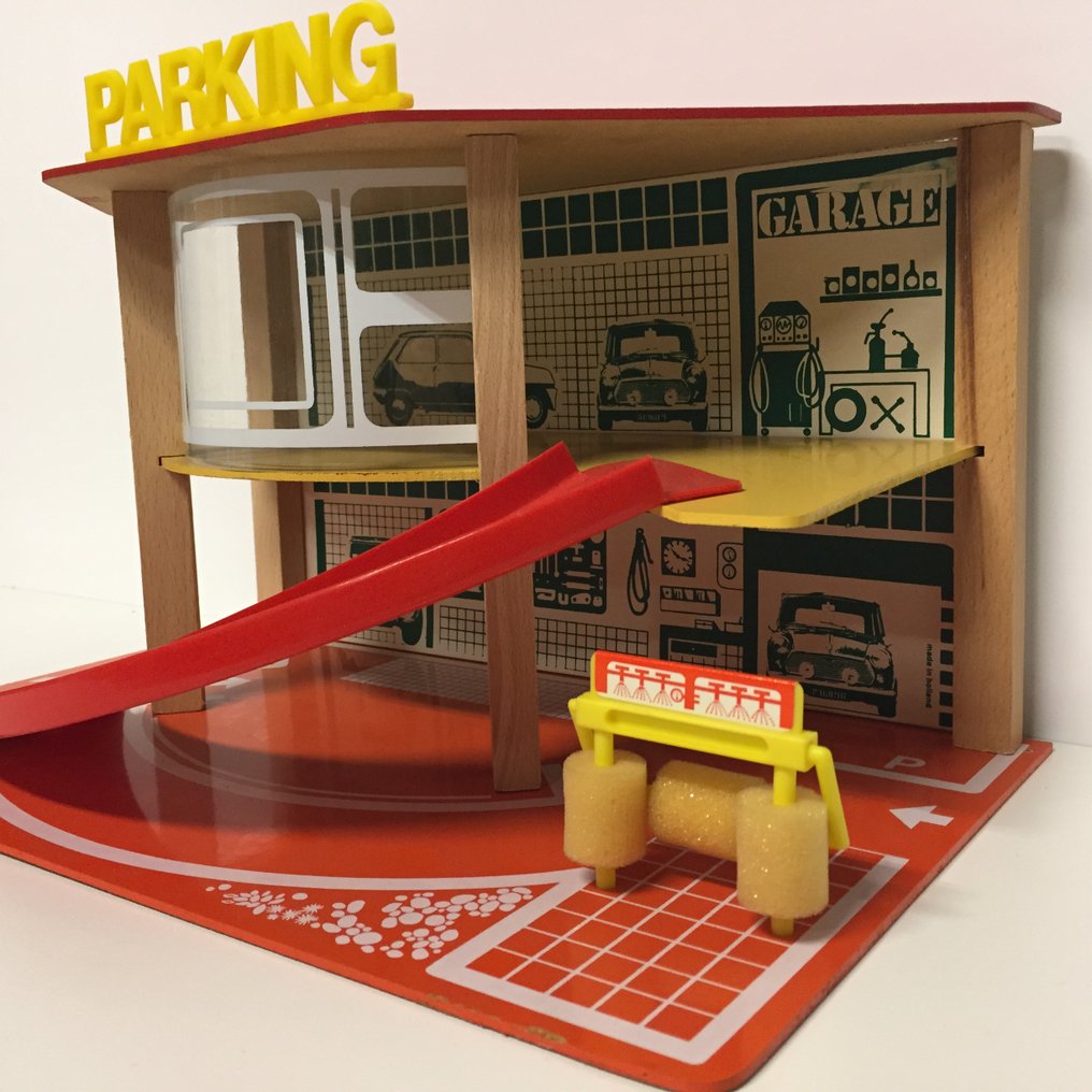Dinky garage cheap