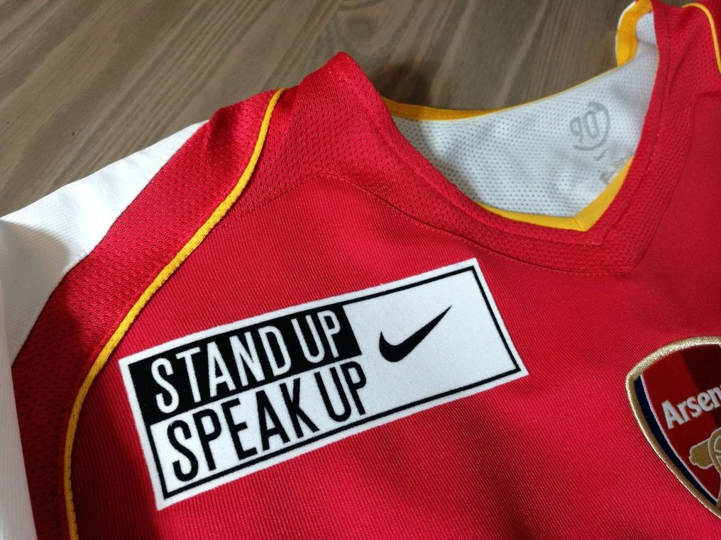 Bergkamp Arsenal FC - Very Rare 'Stand Up - Catawiki