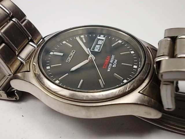 SEIKO TITANIUM model 7N43-9050, gents automatic wrist watch - Catawiki