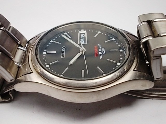 SEIKO TITANIUM model 7N43-9050, gents automatic wrist watch - Catawiki