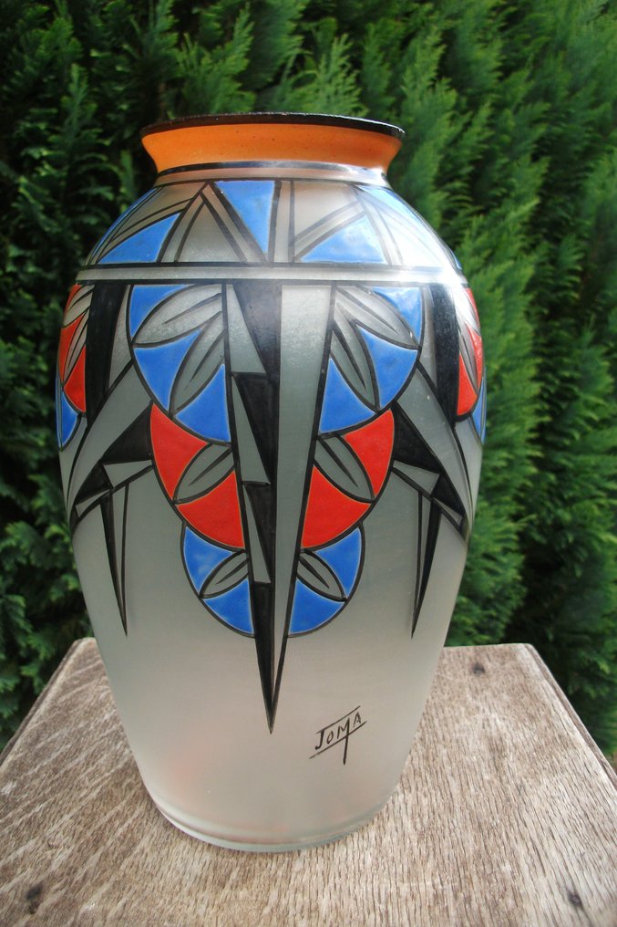 JOMA - Opalescent glass vase with cubist motifs - Art Deco - Catawiki