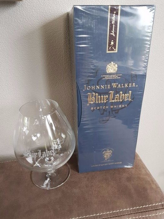 Johnnie Walker Blue Label with special glass - Catawiki