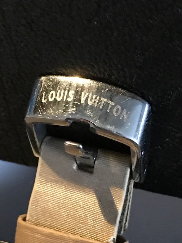 Louis Vuitton - TAMBOUT TRUNKS & BAGS WHITE, 28 MM, 110 - Catawiki