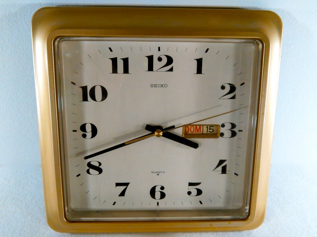 Seiko - Vintage wall clock with date - 1 - Catawiki