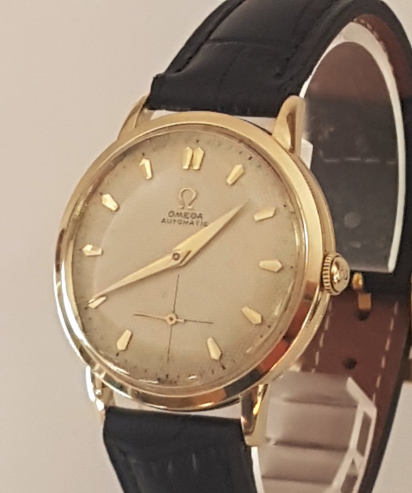 Vintage Omega 1952 Cal 654 Ref.G6525 14k Gold Automatic Bumper Men