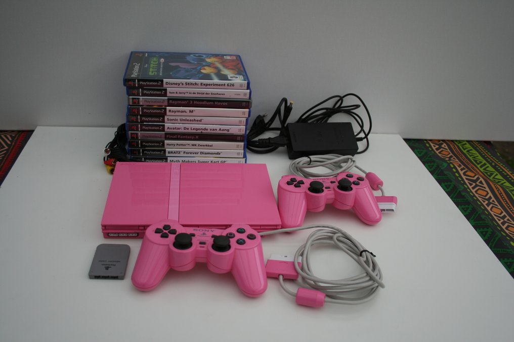 Розовым 2 разбор. Sony ps2 Pink. Ps2 Slim Pink. Игровая приставка Sony PLAYSTATION 2 Slim Pink. Сони плейстейшен 2 розовая.