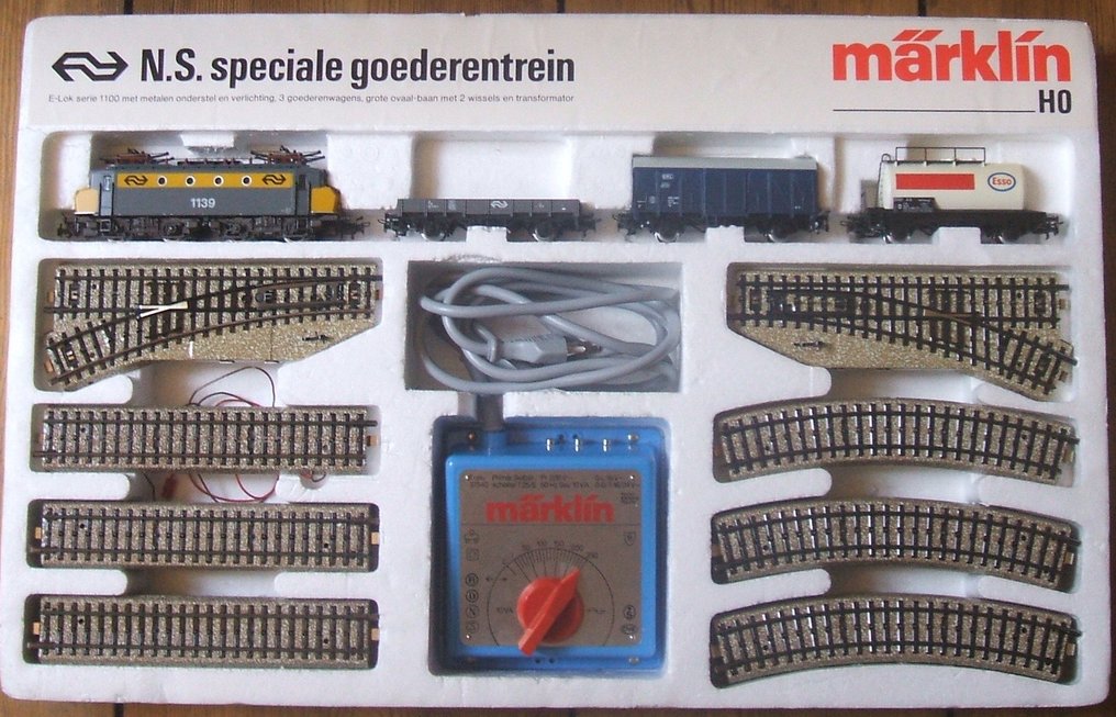 Mediaan Grootste Susteen Märklin H0 - 0989 - Train set - Series 1100 with various - Catawiki
