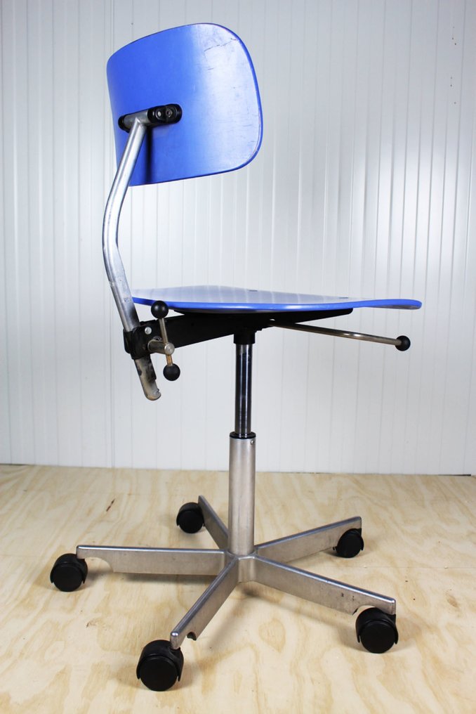 KEVI chair / FRITZ HANSEN, 難あり＋引取も歓迎