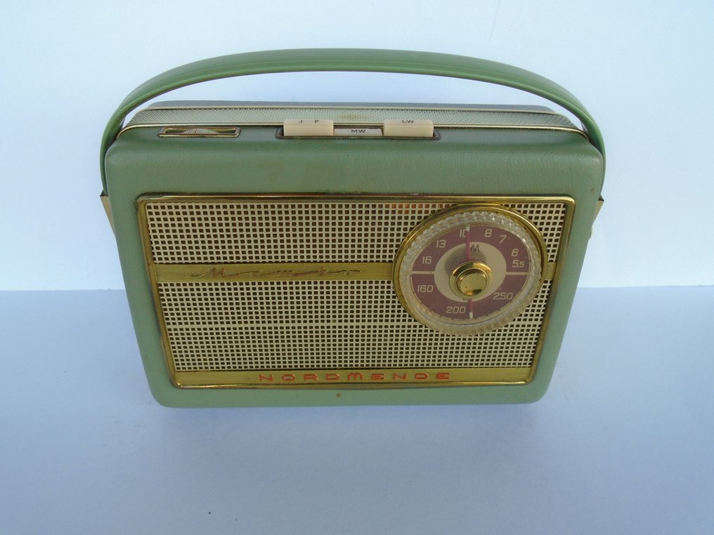 Portable Nordmende radio type Mambo from 1961 Germany - Catawiki