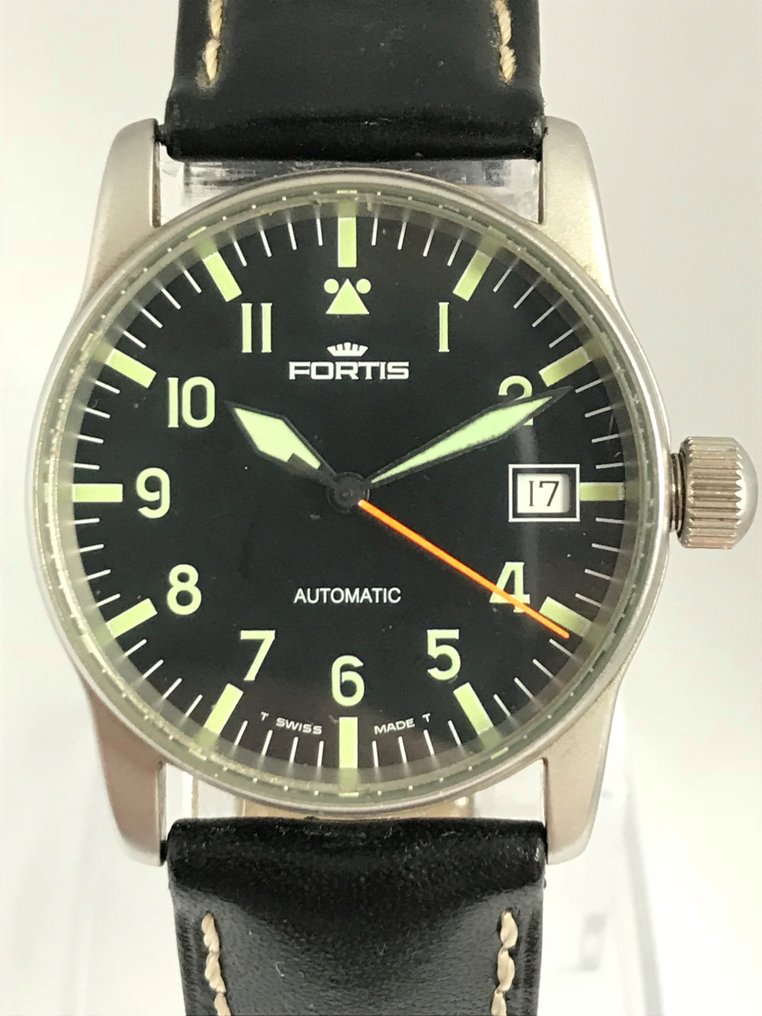 FORTIS(フォルティス) 黒文字盤 腕時計(アナログ 