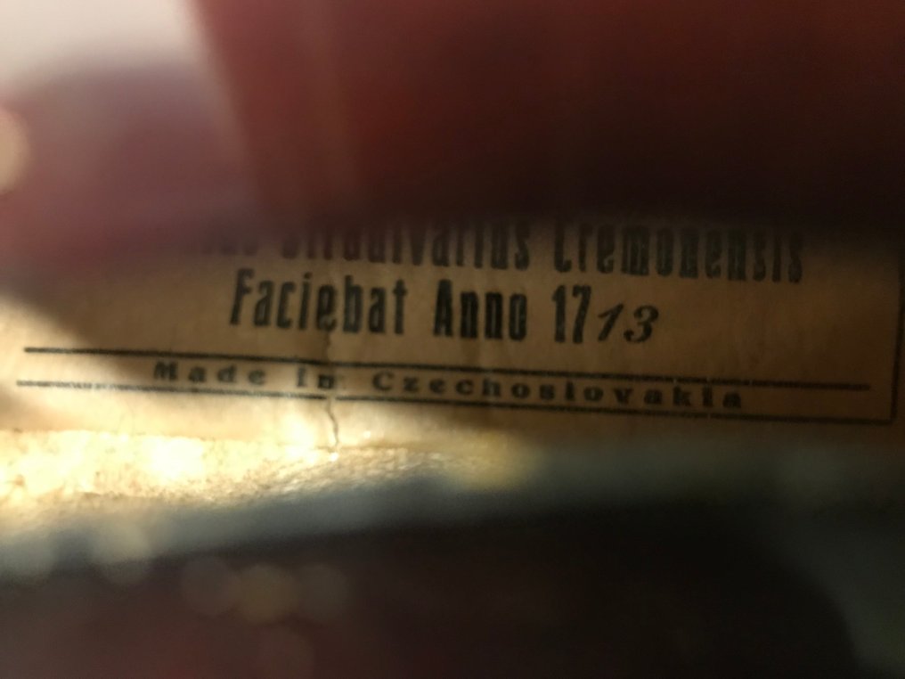 Violin with label Antonius Stradivarius Cremonensis - Catawiki