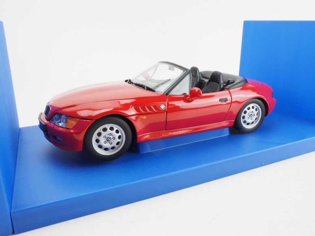 UT BMW Z3（1/18） | www.schmetterlinghaus.at
