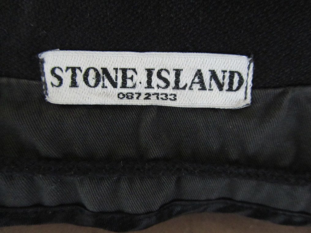 stone island 682100
