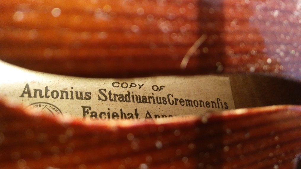 Copy of an Antonio Stradivari violin - probably made in ...