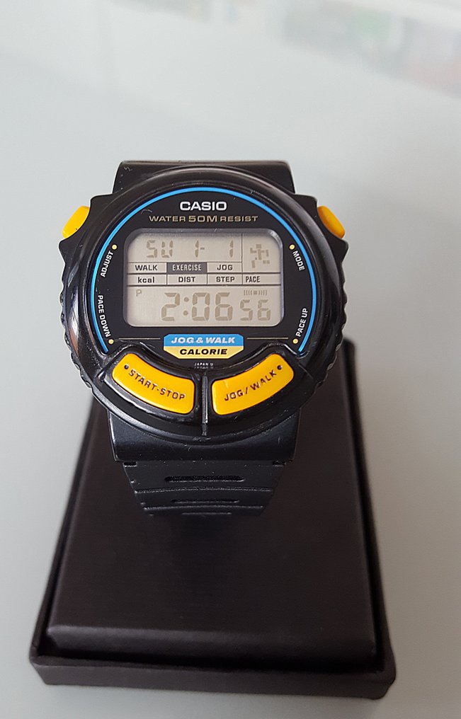 CASIO　JOG&WALK 　腕時計 希少！CASIO JC-11 JOG&WALK CALORIEデジタルウォッチ！
