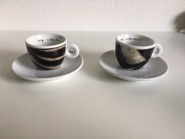 Roberta Pietrobelli - illy - Espresso cups and - Catawiki