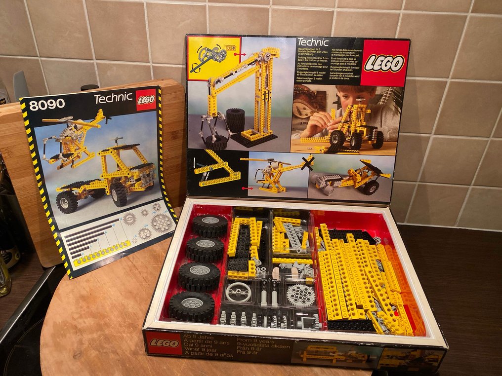 LEGO - Technic - 8090 - Building set- Universal Set - -