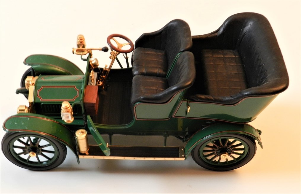 Franklin Mint B11UM58 116 1905 RollsRoyce 10hp Dark Green Very Go   Little Wheels