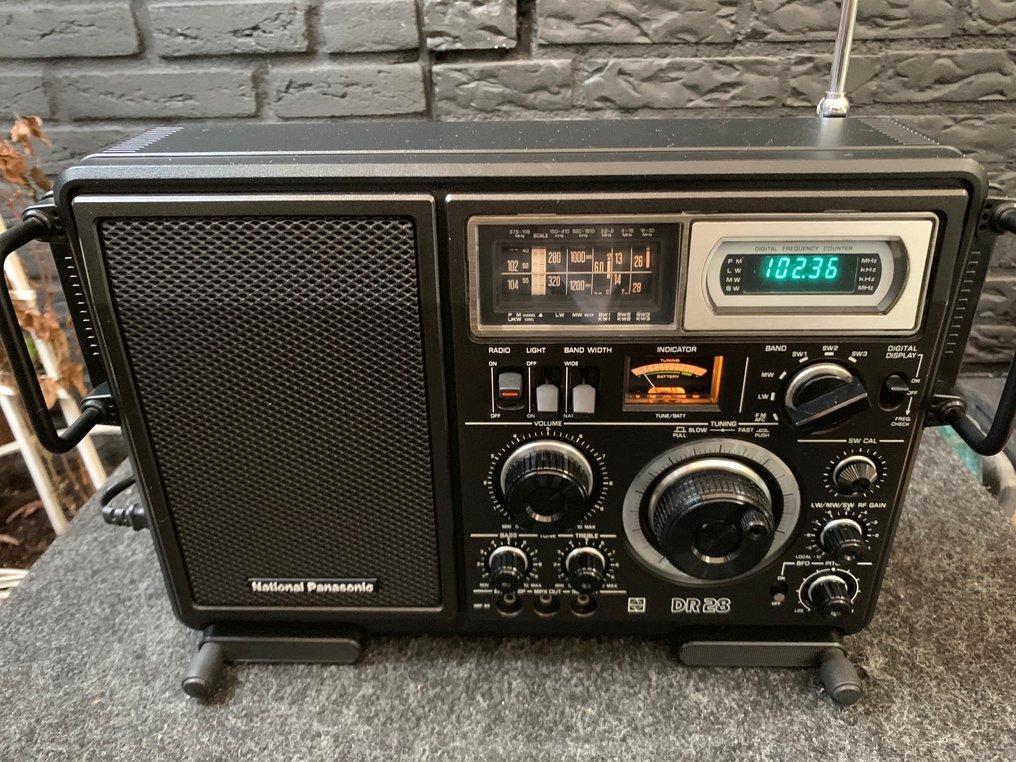 Radio 28. Panasonic RF 2800. National Panasonic dr28. Radio Panasonic rf2800. Радиоприемник национал Панасоник RF-9000.