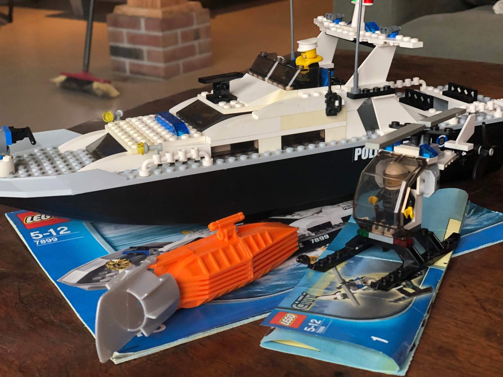 LEGO - City - 7899 - police boat - 2000-Present - Catawiki