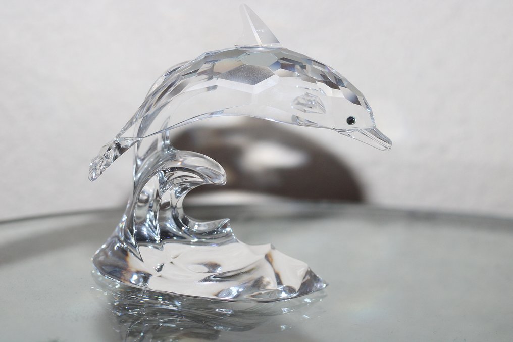 Matron bijvoeglijk naamwoord Aanpassingsvermogen Swarovski - dolfijn op golf - Kristal - Catawiki
