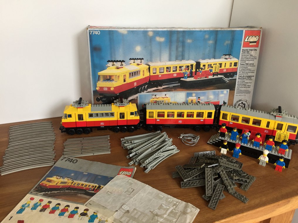 Krage At blokere fragment LEGO - Trains - 7740 - Construction Toy Intercity Passenger - Catawiki