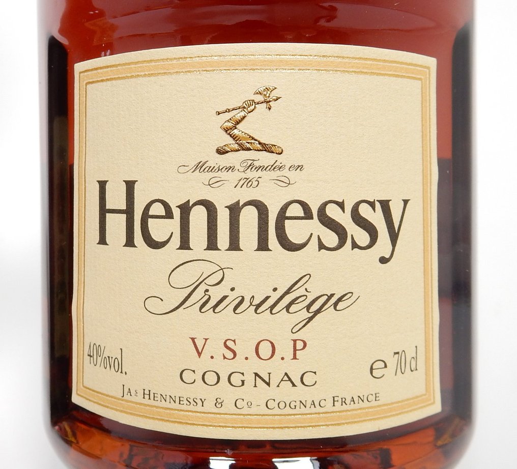 Hennessy - VSOP, VS - b. 1980s, 1990s - 70cl - 2 bottles ...