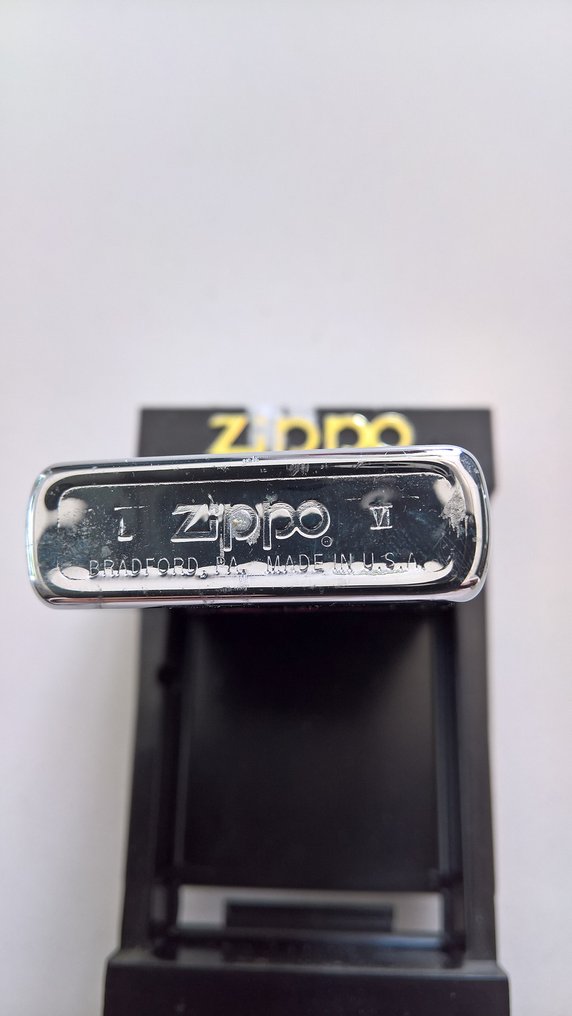 JHC ( 1990 ) - Zippo lighter XXL Louis Vuitton - - Catawiki
