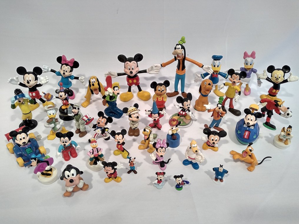 Disney, Bullyland, Made in Japan & Hong Kong - - Catawiki