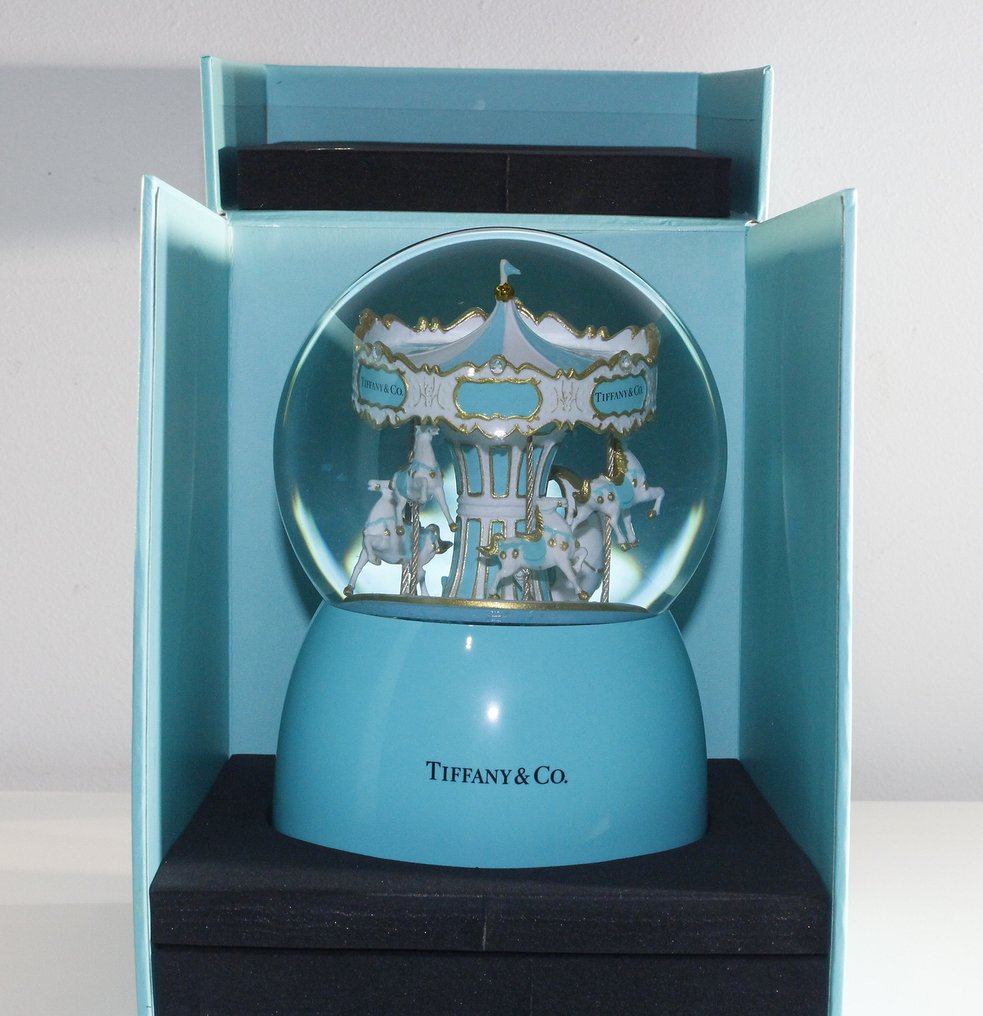 Tiffany & Co | Stunning Carousel Musical Globe | Large