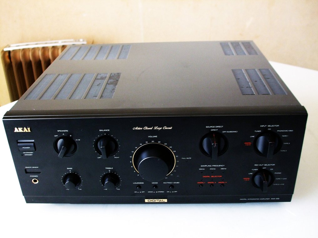 Akai - AM-69 - Stereo amplifier - Catawiki