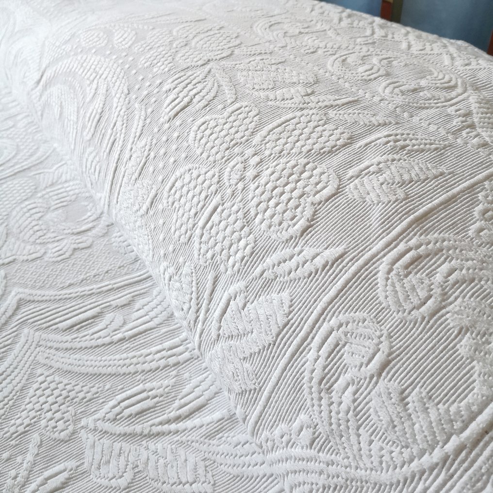 vintage brocade bedspread