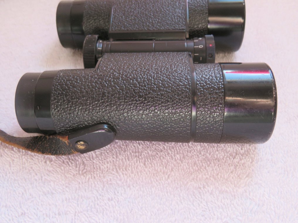 leitz 8x32