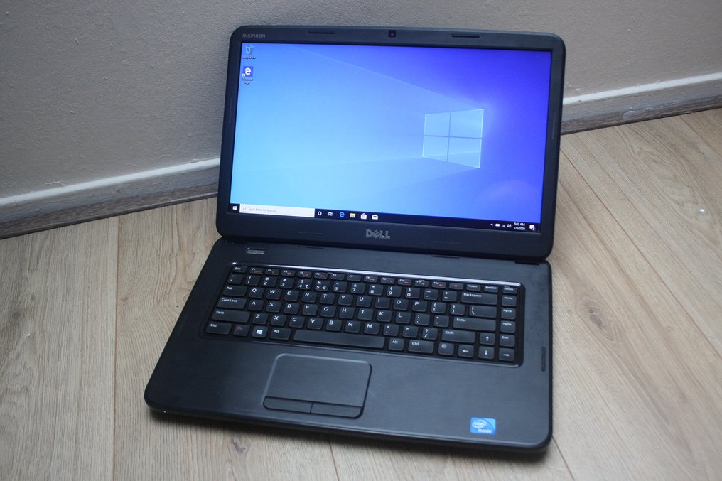 adopteren erger maken silhouet Dell Inspiron 3520 notebook - Intel Celeron B820 CPU - Catawiki