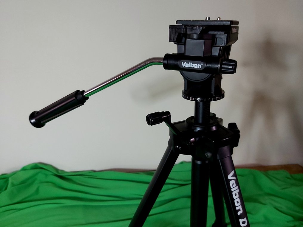 velbon d500 tripod price