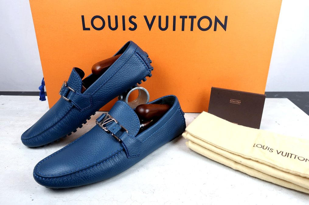 Louis Vuitton 1A4OIJ  Hockenheim Moccasin  Damier Graphite Luxury  Sneakers  Footwear on Carousell