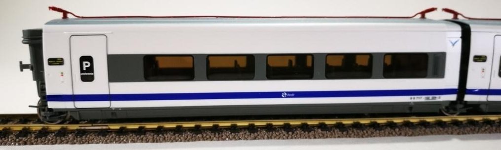 Electrotren AVE 102 Talgo 350 RENFE HOゲージ