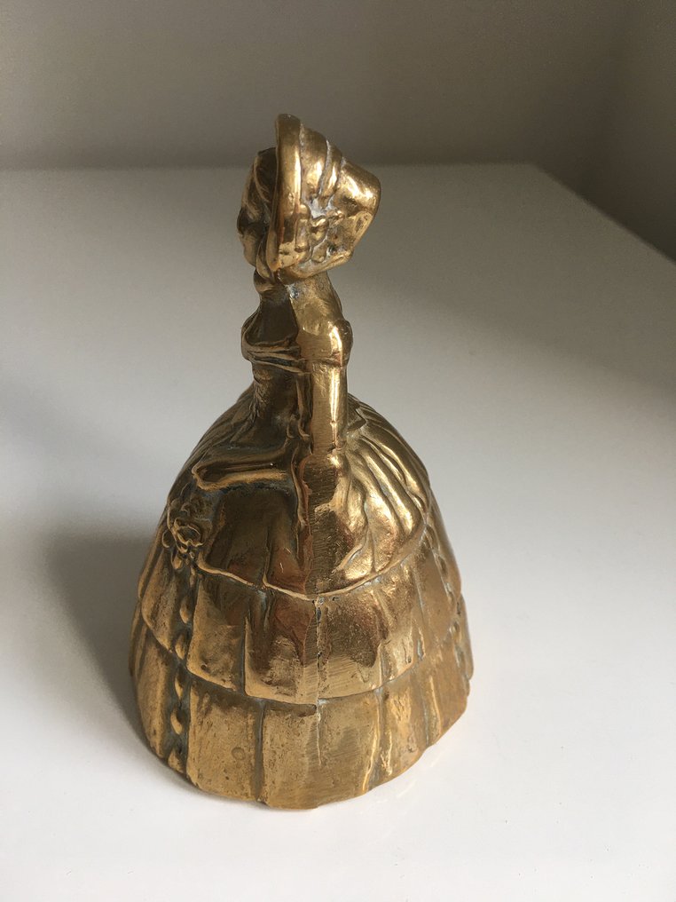 Bells, Viktoriánus időben antik asztali hölgy harangok - - Catawiki