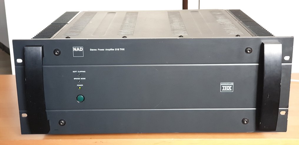 NAD - 218-THX - Stereo Power Amplifier - Catawiki